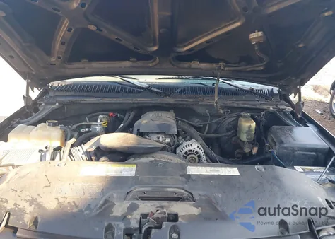 1999 Chevrolet Silverado 1500 Ls из США, поврежденный, VIN 2GCEC19T1X1267727